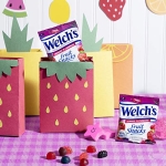 Welch's Fruit Snacks, Berries 'n Cherries, Perfect for School Lunches, Gluten Free, Bulk Pack, Individual Single Serve Bags, 0.8 oz (Pack of 40) - Image 7